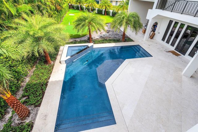 298 NE 8th Street, Boca Raton, FL 33432