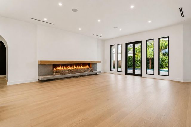 298 NE 8th Street, Boca Raton, FL 33432