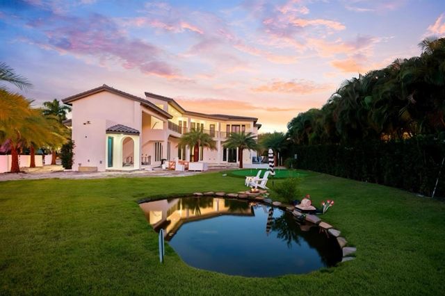 298 NE 8th Street, Boca Raton, FL 33432