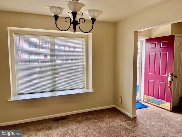 4253 RED OAK CT, Collegeville, PA 19426
