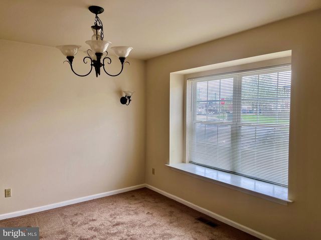 4253 RED OAK CT, Collegeville, PA 19426