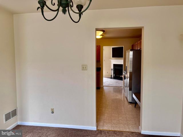 4253 RED OAK CT, Collegeville, PA 19426