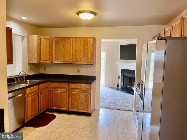 4253 RED OAK CT, Collegeville, PA 19426