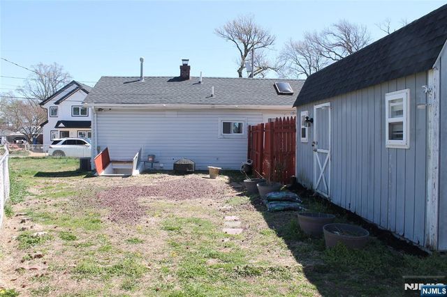 235 Alpine Way, South Amboy, NJ 08879