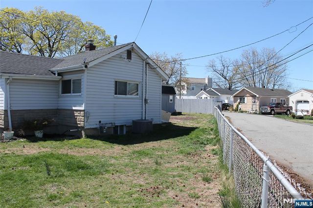 235 Alpine Way, South Amboy, NJ 08879