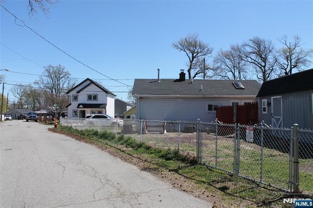 235 Alpine Way, South Amboy, NJ 08879