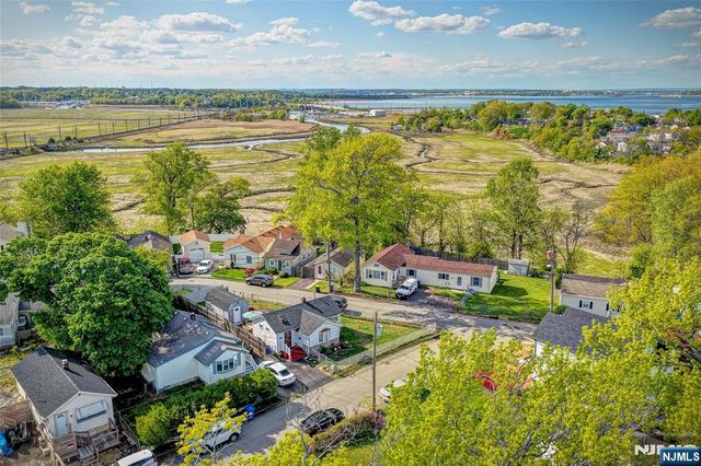 235 Alpine Way, South Amboy, NJ 08879