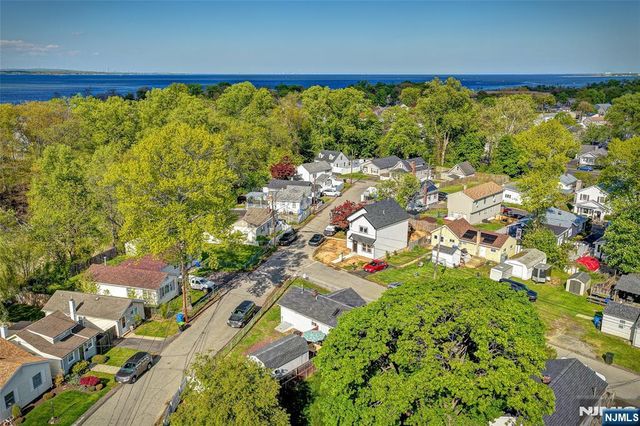235 Alpine Way, South Amboy, NJ 08879