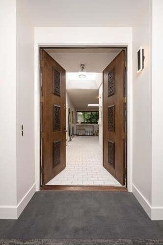 1515 Floribunda Avenue 309, Burlingame, CA 94010