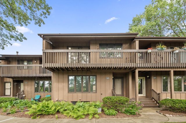 2671 Sumac Ridge, White Bear Lake, MN 55110