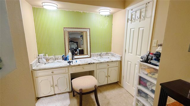15929 Archwood Lane 1035, Dallas, TX 75248