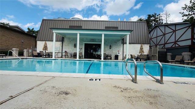 15929 Archwood Lane 1035, Dallas, TX 75248