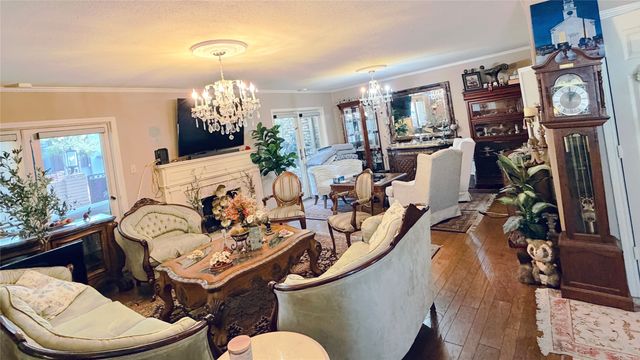 15929 Archwood Lane 1035, Dallas, TX 75248
