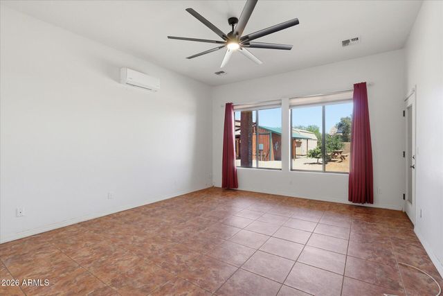 9301 W DEBBIE Lane, Arizona City, AZ 85123