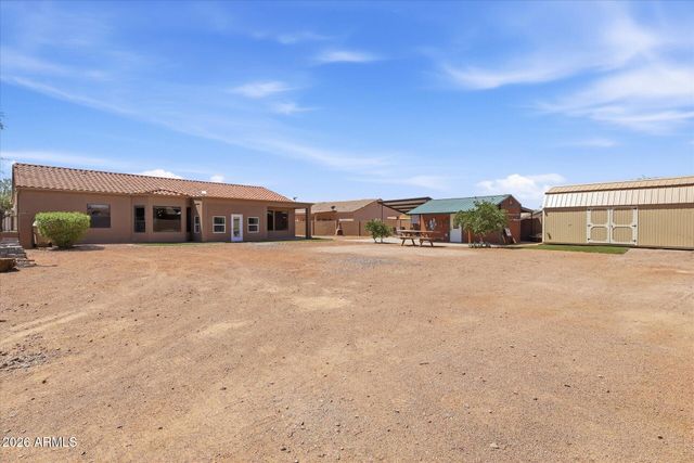 9301 W DEBBIE Lane, Arizona City, AZ 85123