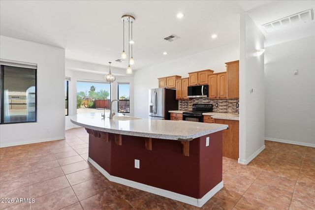 9301 W DEBBIE Lane, Arizona City, AZ 85123