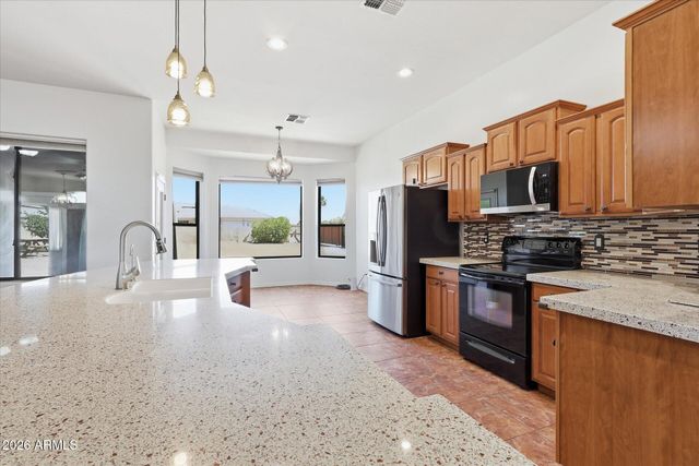 9301 W DEBBIE Lane, Arizona City, AZ 85123
