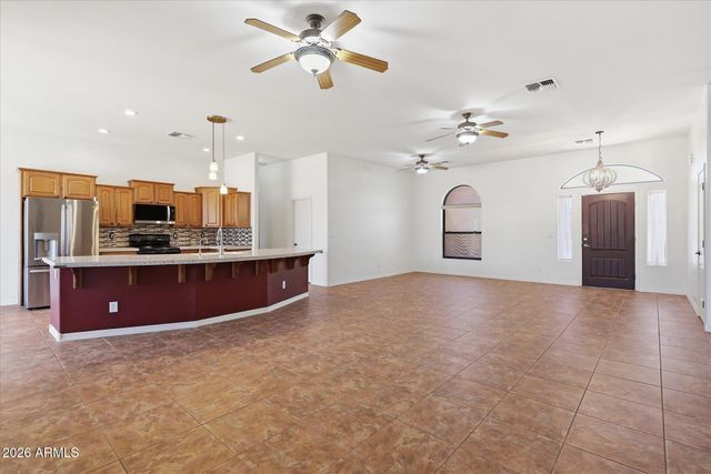 9301 W DEBBIE Lane, Arizona City, AZ 85123