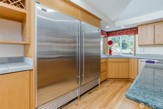 29606 148th Avenue SE, Kent, WA 98042