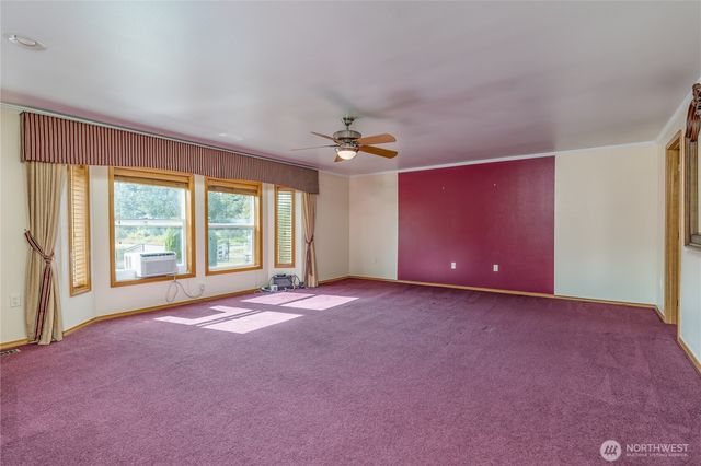 29606 148th Avenue SE, Kent, WA 98042
