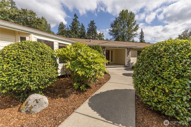 29606 148th Avenue SE, Kent, WA 98042