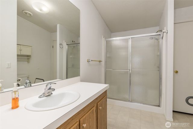 29606 148th Avenue SE, Kent, WA 98042