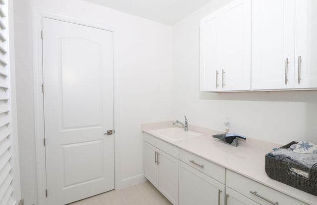 10303 SW Tetian Drive, Port St. Lucie, Port St Lucie, FL 34987