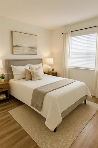 227 Castlewood Dr 102, North Palm Beach, FL 33408