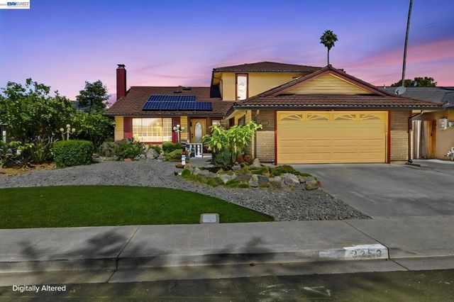 3253 Santa Isabella Ct, Union City, CA 94587