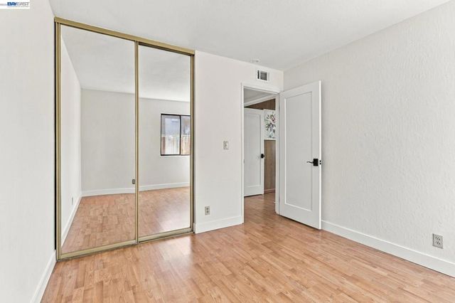 3253 Santa Isabella Ct, Union City, CA 94587