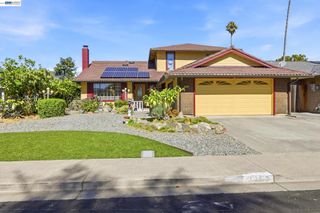3253 Santa Isabella Ct, Union City, CA 94587
