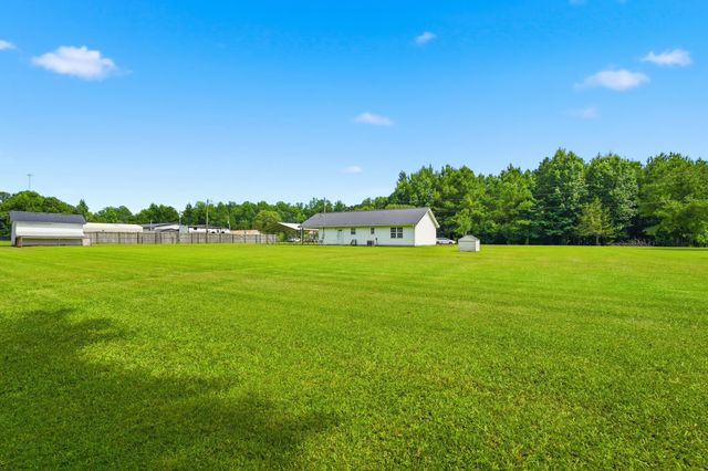 3298 Bakersfield Rd., Loris, SC 29569