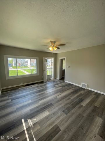 3761 W 135th Street, Cleveland, OH 44111