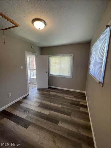 3761 W 135th Street, Cleveland, OH 44111