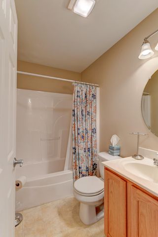 307 Deertrail Lane, Schererville, IN 46375