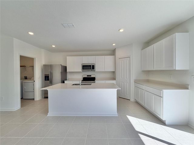 3670 HARDMAN DRIVE, Lake Wales, FL 33859