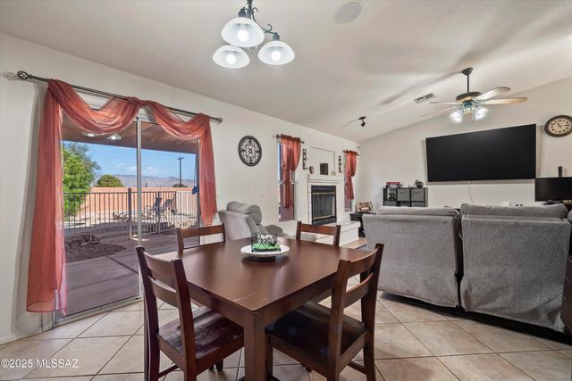 8895 E Desert Aire Street, Tucson, AZ 85730