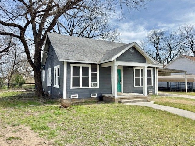 410 S Avenue E, Clifton, TX 76634