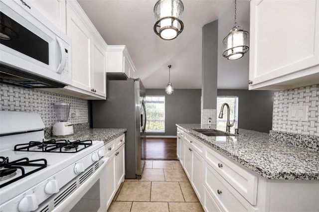15915 Oakendell Drive, Houston, TX 77084