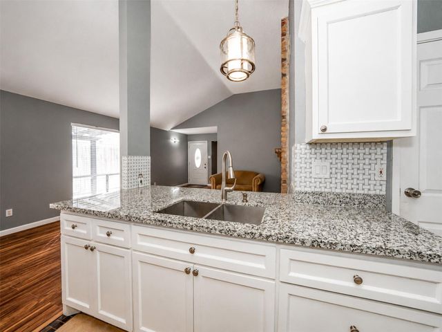 15915 Oakendell Drive, Houston, TX 77084