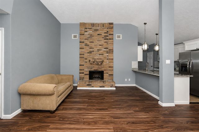 15915 Oakendell Drive, Houston, TX 77084