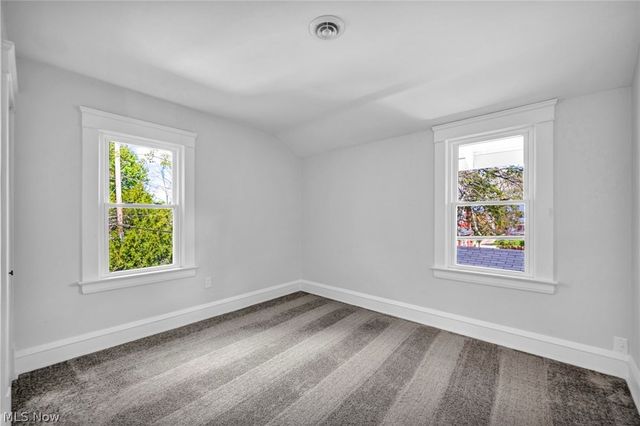 17414 Cannon Avenue, Lakewood, OH 44107
