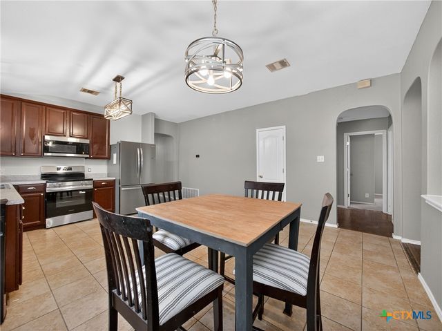 211 Starling Creek, New Braunfels, TX 78130