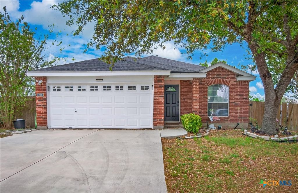 211 Starling Creek, New Braunfels, TX 78130