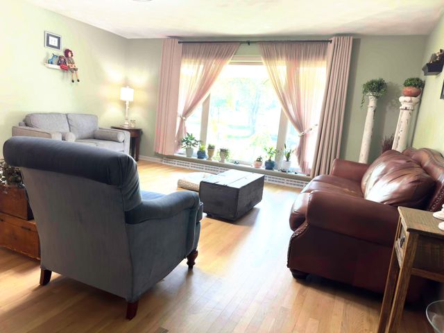 2256 W 57th Place, Merrillville, IN 46410