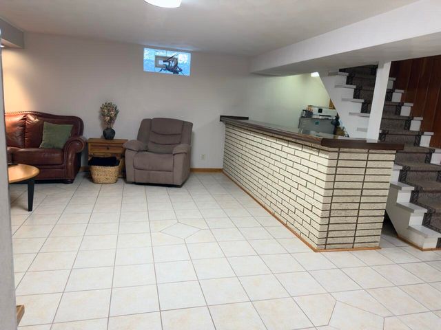 2256 W 57th Place, Merrillville, IN 46410