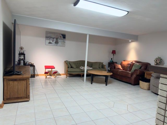 2256 W 57th Place, Merrillville, IN 46410
