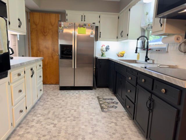 2256 W 57th Place, Merrillville, IN 46410