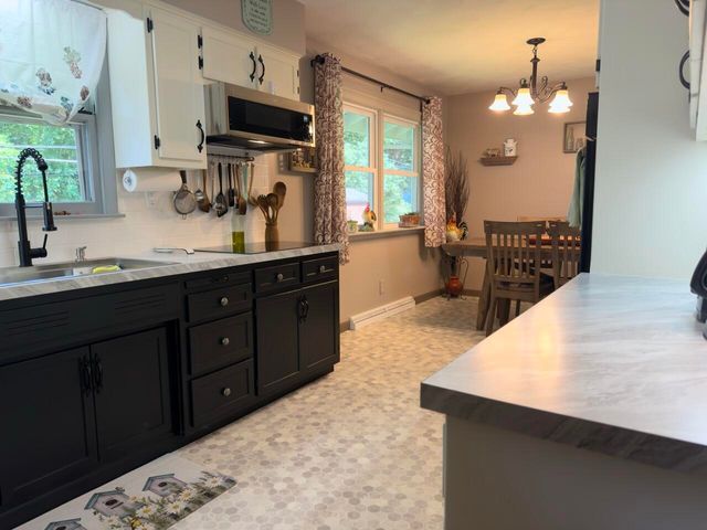 2256 W 57th Place, Merrillville, IN 46410