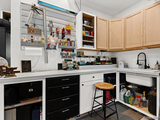 3386 Horrell Court, Fenton Charter Township, MI 48430